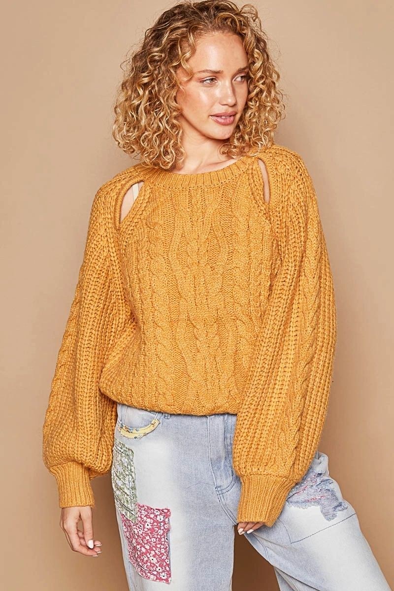 111M-Pol Cable Knit Sweater - S