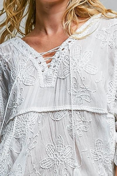 Pol White Embroidered Fluttery Short Sleeve Top Onesize - One Size